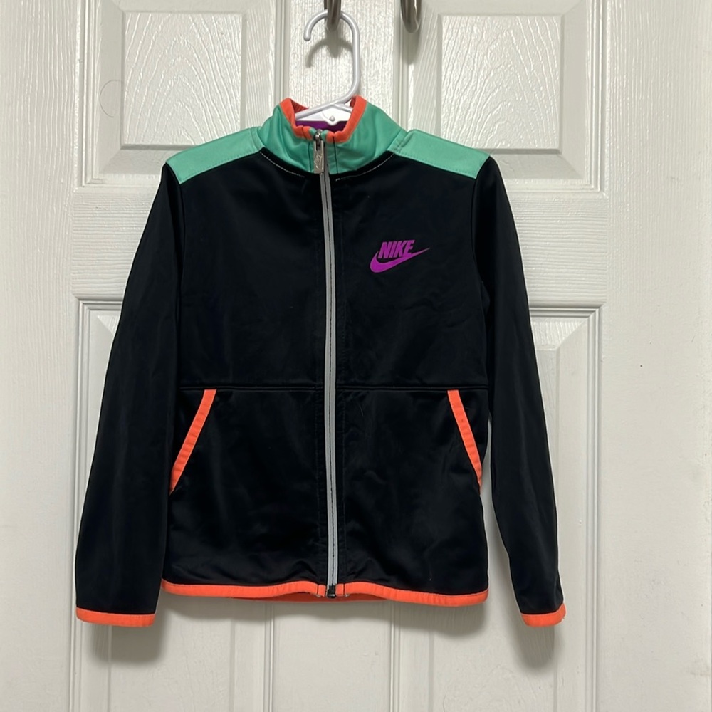 Retro black Nike matching sweatsuit, toddler boy size XS(4)